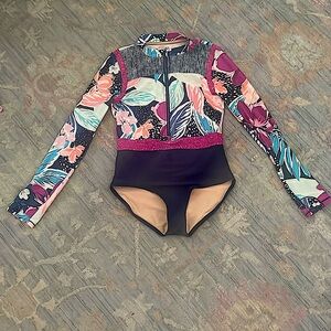 Athleta Girl one piece swimsuit size 14